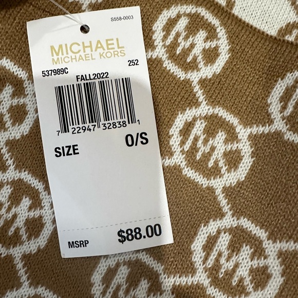NWT- Micheal Kors Logo Scarf - Picture 6 of 7